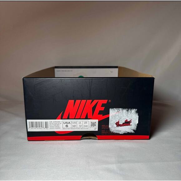 Size 6 - Marvel x Air Jordan 1 Retro High OG Next Chapter Men's Shoes - Picture 10 of 10